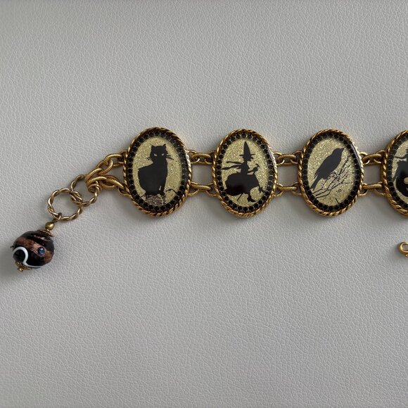 Maximal Art Jewelry - Halloween Theme Antique Gold Tone 8 Inch Bracelet Maximal Art John Wind